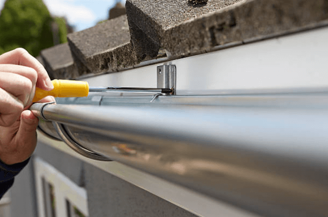 gutter repair lexington